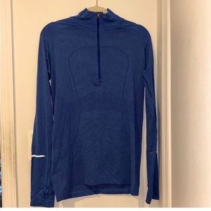 Lululemon zipper mock Turtleneck